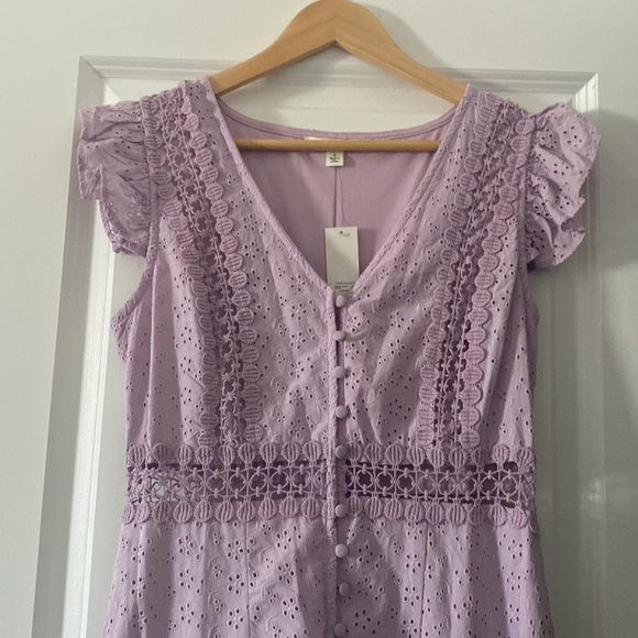 Francesca’s Lilac Summer Dress - Picture 4 of 4